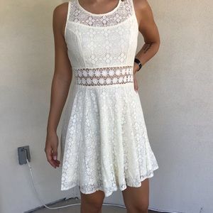 White/Cream Daisy Cutout Dress
